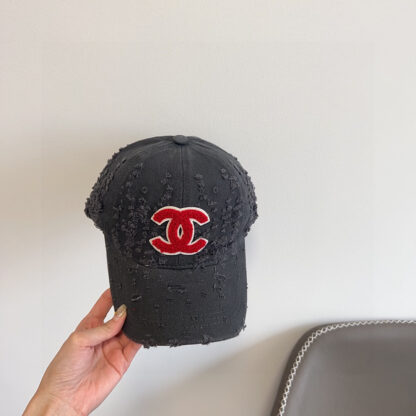 Chanel Classic Casual Baseball Cap - Image 5