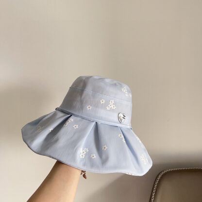 Chanel floral simple bucket hat - Image 5