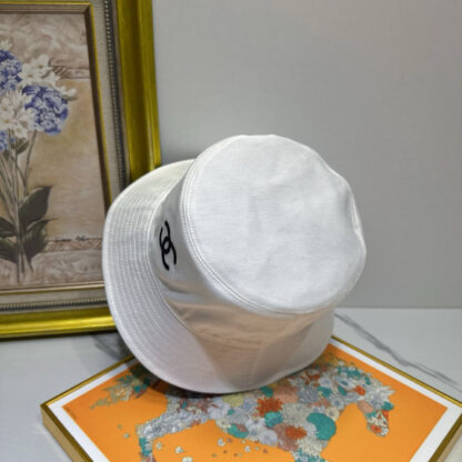 Chanel high-end bucket hat - Image 5