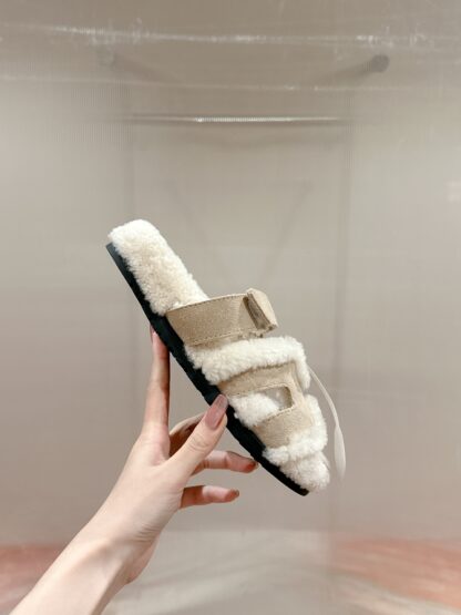 Hermès autumn and winter must-have stylish and comfortable apricot wool slippers - Image 5
