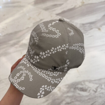 Chanel diamond hard top baseball cap - Image 5