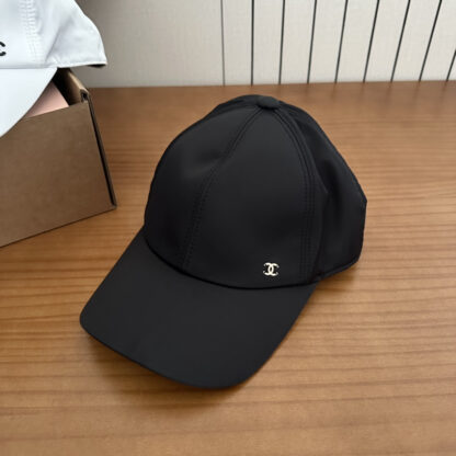 Chanel Classic Casual Baseball Cap - Image 5
