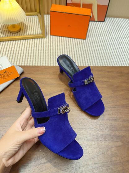 Hermès new pure handmade dark blue stiletto sandals - Image 4