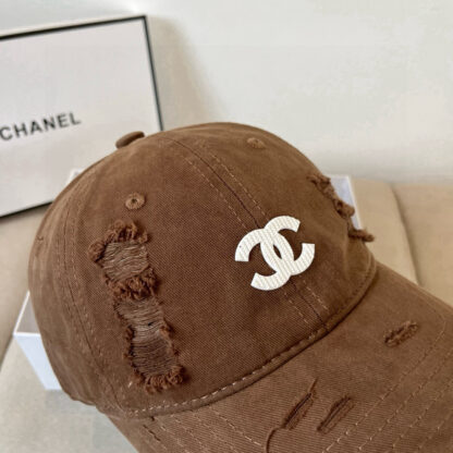 Chanel Classic Casual Baseball Cap - Image 5