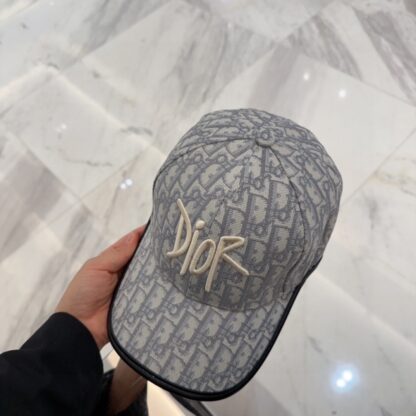 Dior casual fashion embroidered baseball cap - Image 6