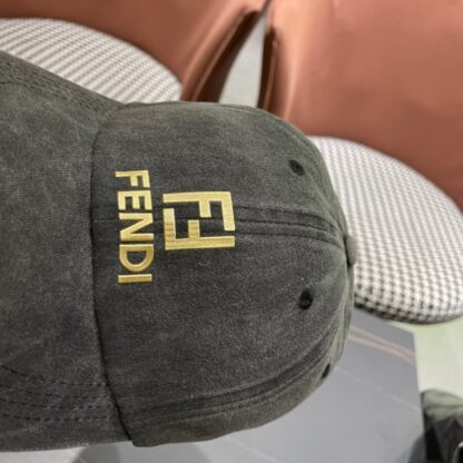 Fendi simple versatile baseball cap - Image 6