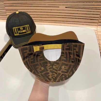 Fendi classic monogram trendy baseball cap - Image 6