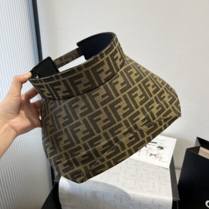 Fendi hollow peaked cap sun hat - Image 6