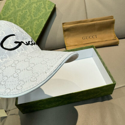 Gucci embroidered baseball cap - Image 5