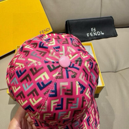 Fendi stylish breathable versatile baseball cap - Image 6