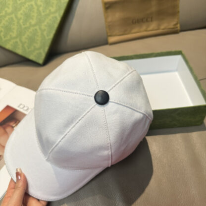 Gucci embroidered baseball cap - Image 5