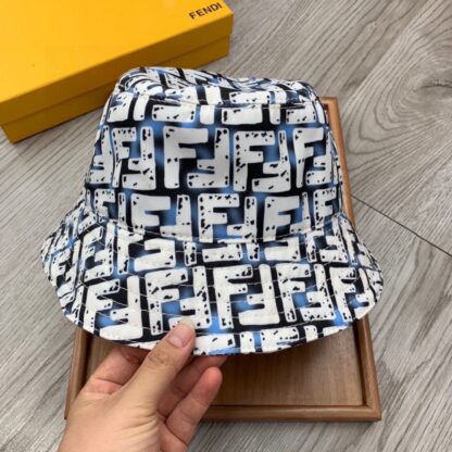 Fendi Breathable and Comfortable Bucket Hat - Image 6