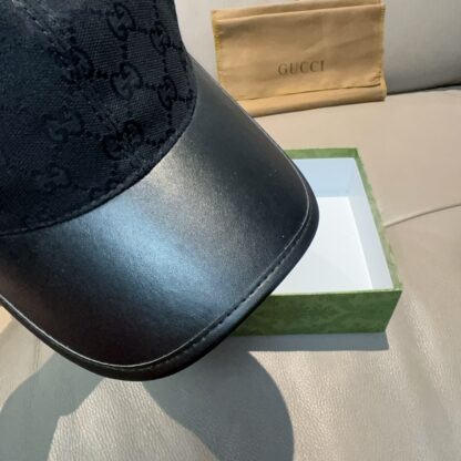 Gucci canvas and leather baseball cap - Image 5