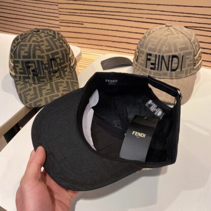 Fendi casual versatile baseball cap - Image 6