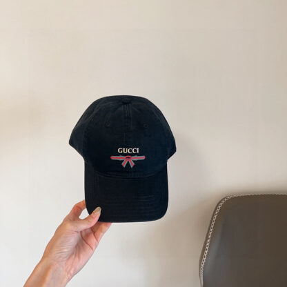 Gucci simple baseball cap - Image 5