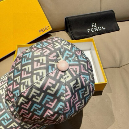Fendi stylish breathable all-match baseball cap - Image 6