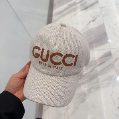 Gucci simple baseball cap - Image 5