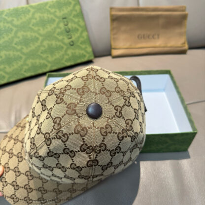 Gucci classic baseball cap - Image 5