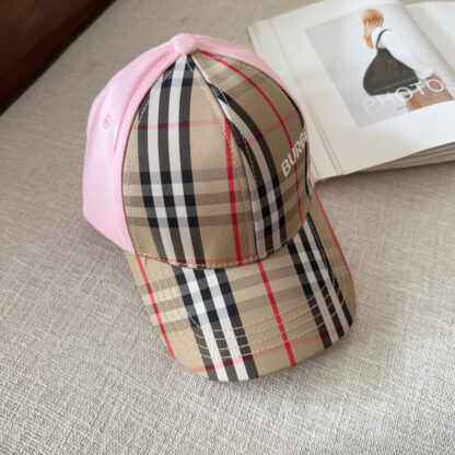 Burberry Simple Fashion Baseball Cap - Image 6