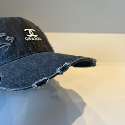 Chanel Classic Casual Baseball Cap - Image 5