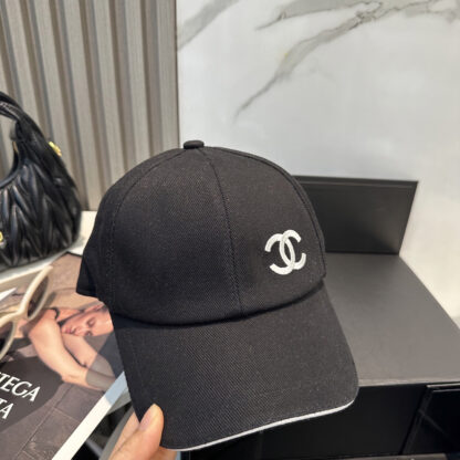 Chanel Classic Casual Baseball Cap - Image 5