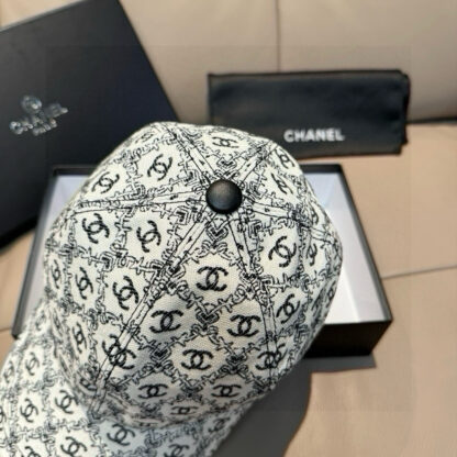 Chanel Classic Casual Baseball Cap - Image 5
