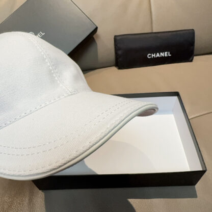 Chanel Classic Casual Baseball Cap - Image 5