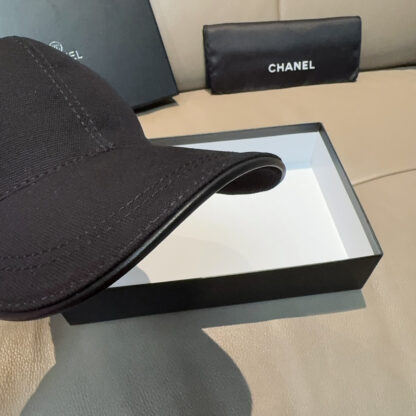 Chanel Classic Casual Baseball Cap - Image 5