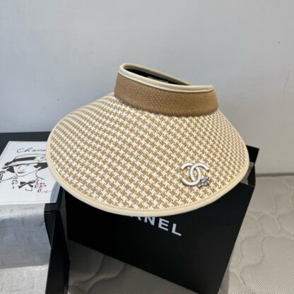 Chanel knitted wavy brim bucket hat - Image 5
