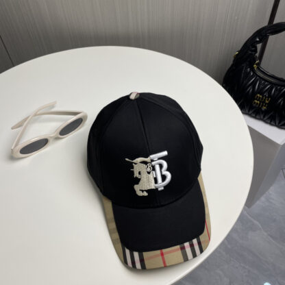 Burberry Classic Slouch Baseball Cap - Image 6