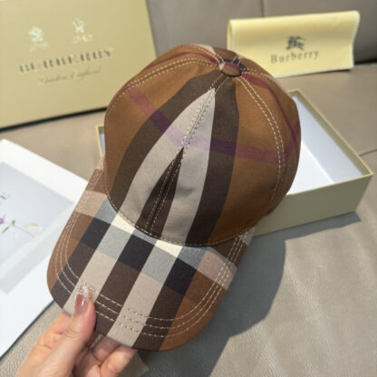 Burberry Classic Slouch Baseball Cap - Image 6
