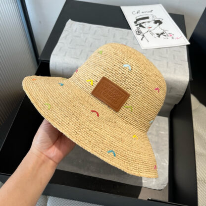 Burberry Stylish Raffia Hat - Image 6