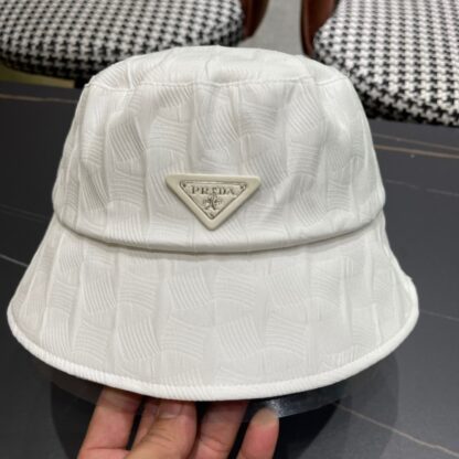 Prada's new spring and summer sunshade bucket hat - Image 5