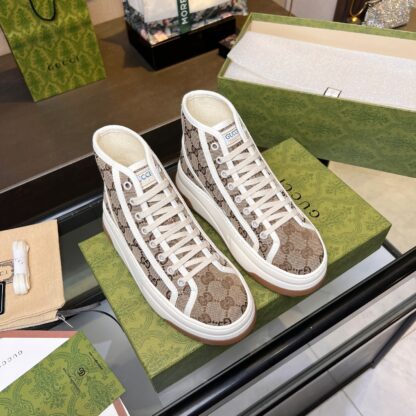 Gucci early spring casual sneakers - Image 6