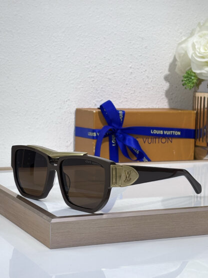 LOUIS VUITTON Fashion Sunglasses - Image 6