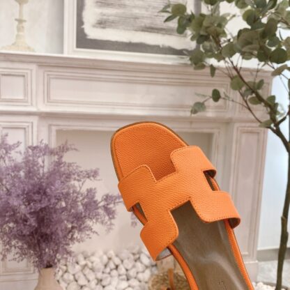 Hermès summer versatile classic orange flat slippers - Image 3