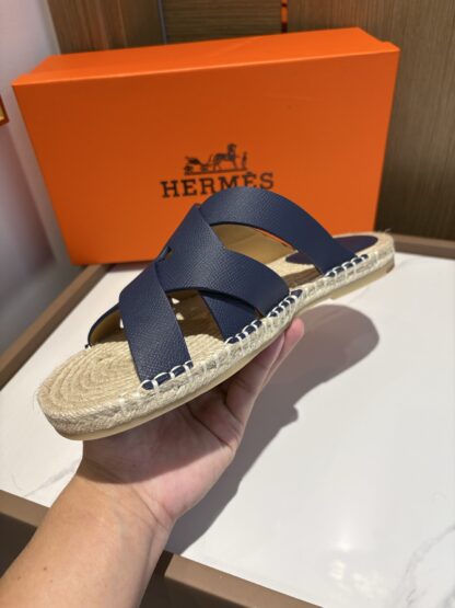 Hermès men's versatile, comfortable, non-slip dark blue casual slippers - Image 5