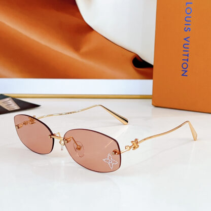 LOUIS VUITTON Fashion Sunglasses - Image 6