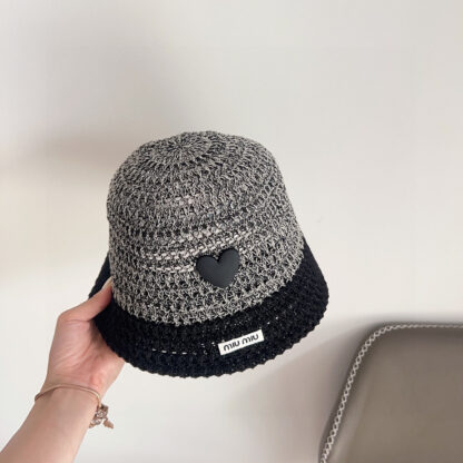 Miu Miu colour-block holiday bucket hat - Image 6