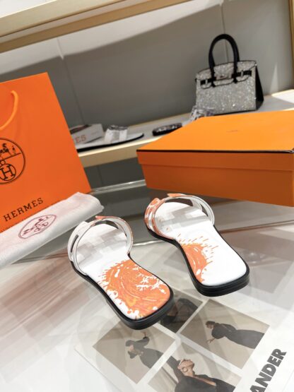 Hermès early spring new white and orange color matching pure handmade slippers - Image 5