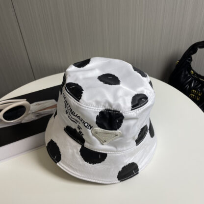 Prada polka dot triangle logo bucket hat - Image 5