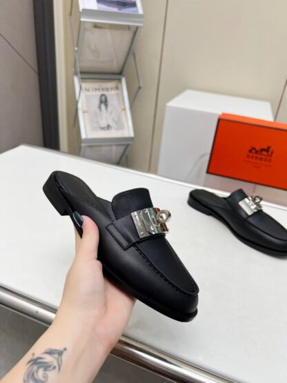 Hermès classic black half-slippers - Image 5