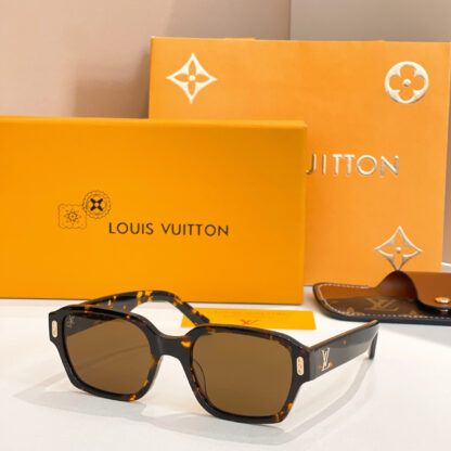 LOUIS VUITTON Fashion Sunglasses - Image 6