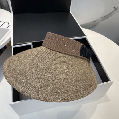 Miu Miu Simple Casual Hat - Image 6