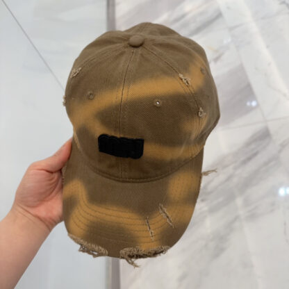 Miu Miu classic trendy baseball cap - Image 6
