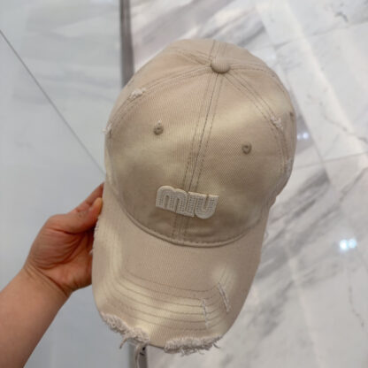 Miu Miu classic trendy baseball cap - Image 6