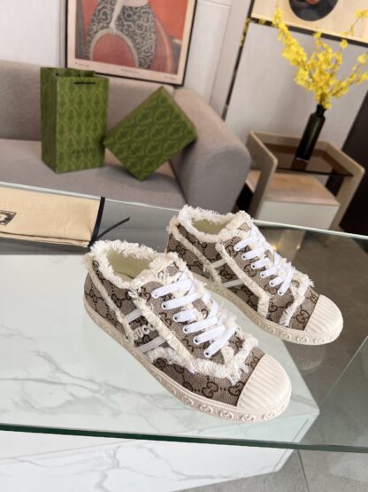 Gucci low-top casual sneakers - Image 6