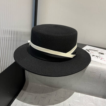 Miu Miu exquisite flat top hat - Image 6