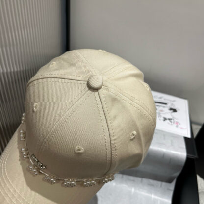 Miu Miu Exquisite Casual All-match Baseball Cap - Image 5