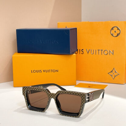 LOUIS VUITTON Fashion Sunglasses - Image 6